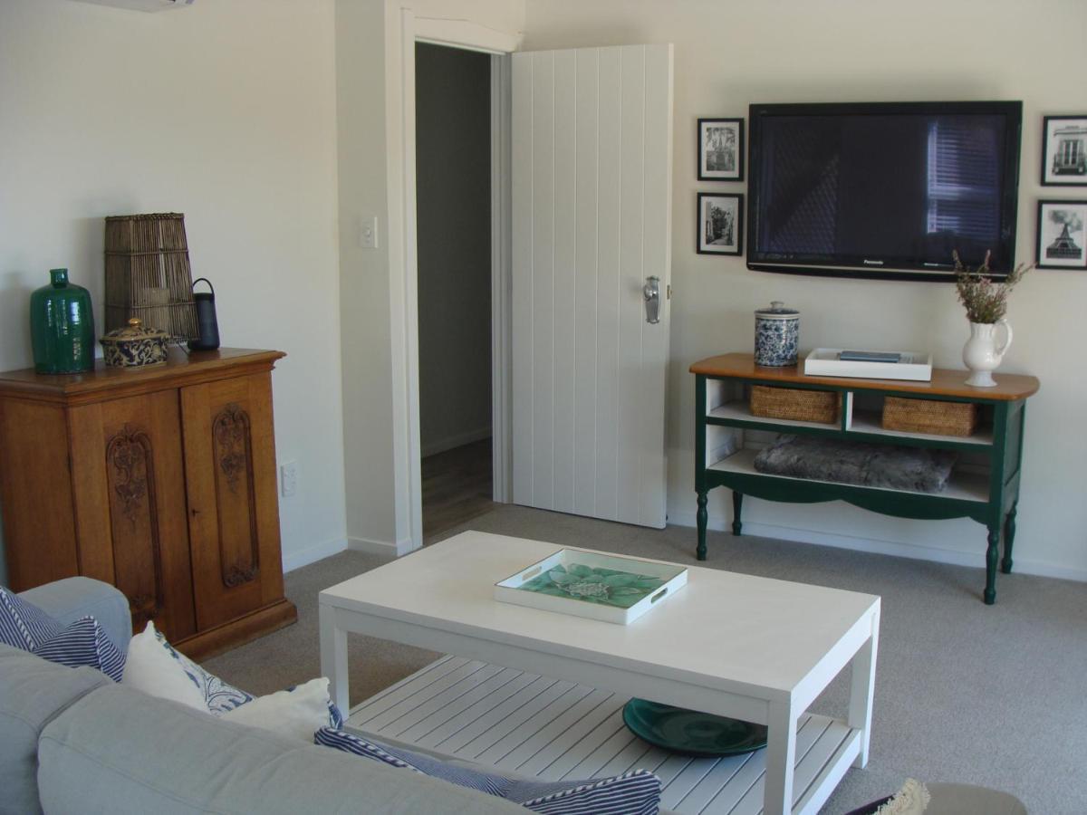 La Petite Maison Havelock North Bagian luar foto